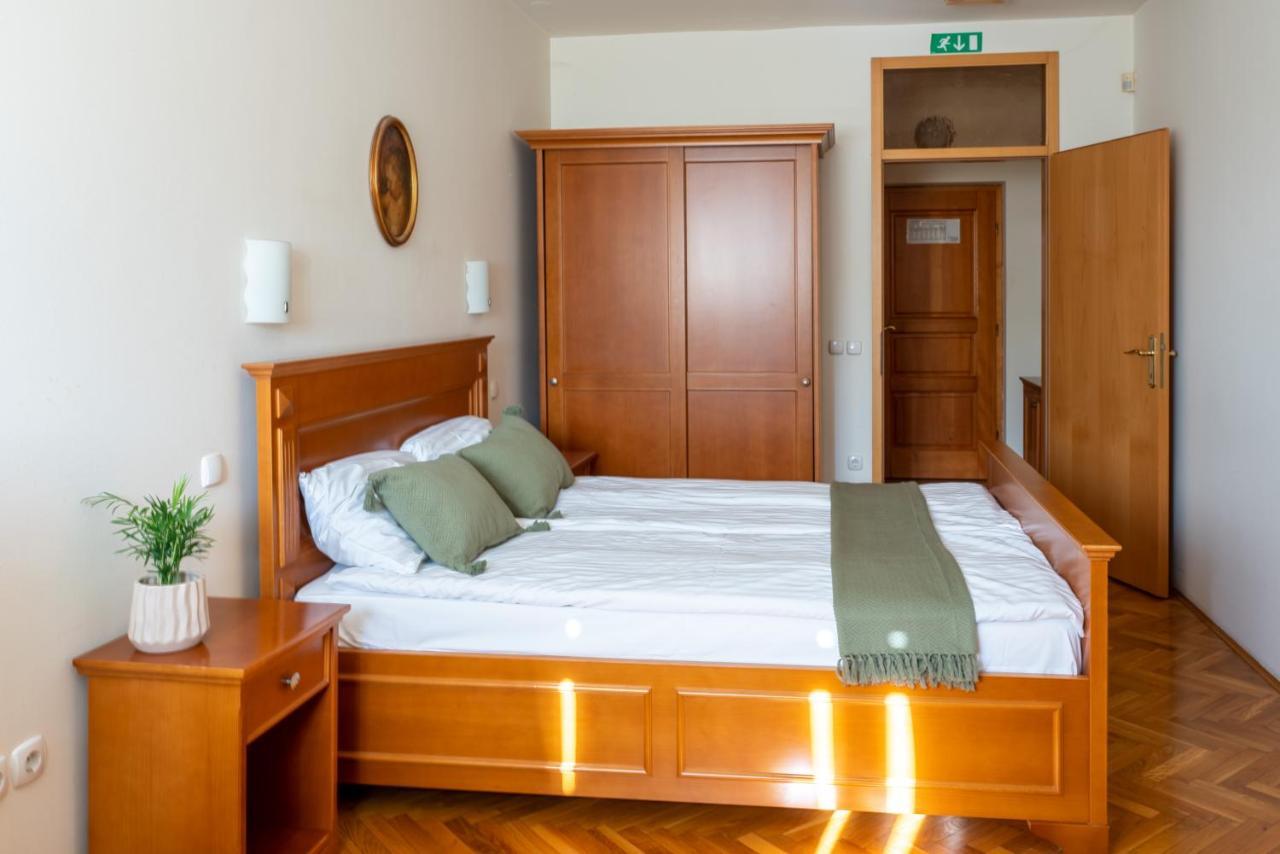 Trzin Lagoja B&B מראה חיצוני תמונה